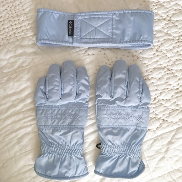 Columbia matching gloves and headband