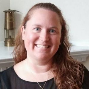 Meet your Posher, Stefanie