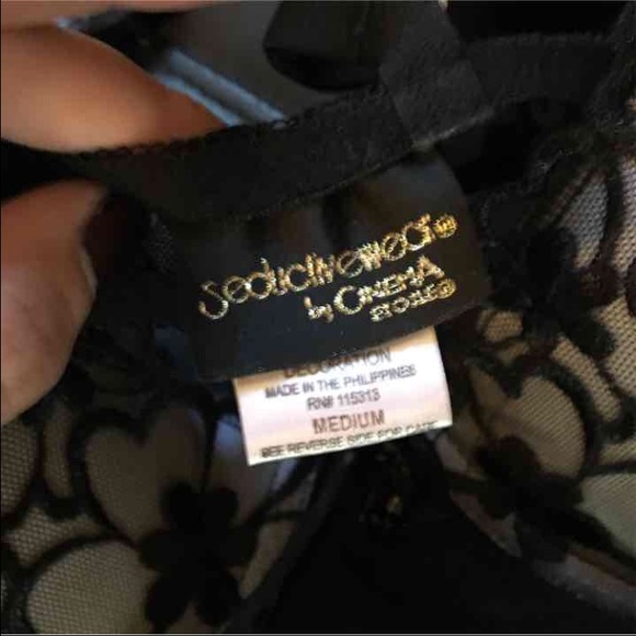 Lingerie!! - Picture 2 of 4