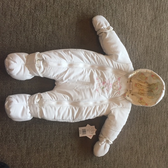 NWT infant snowsuit (size 0-3 months).