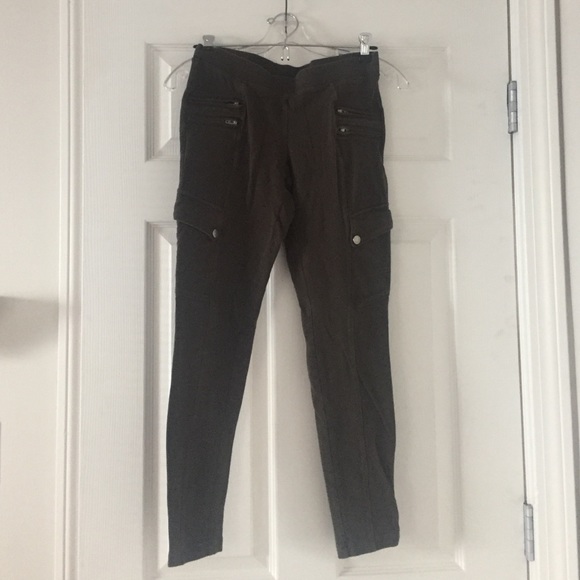 Express leggings with side pockets, size small