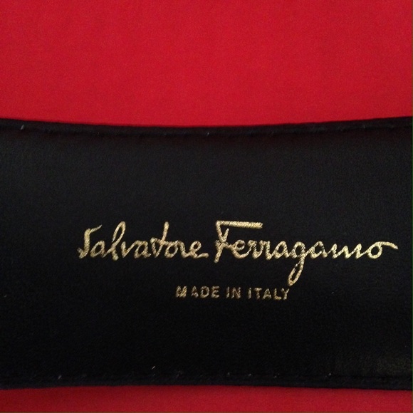 SOLD🎉VINTAGE FERRAGAMO LEATHER BELT 🍒 EUC🍒 - Picture 2 of 4