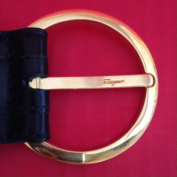 SOLD🎉VINTAGE FERRAGAMO LEATHER BELT 🍒 EUC🍒 - Picture 3 of 4