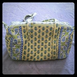 Vera Bradley discontinued elephant weekend bag