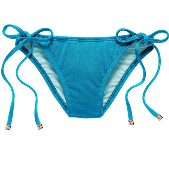 Victoria Secret The Skimpy String Bottom
