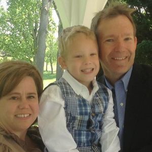 Meet your Posher, Ellis