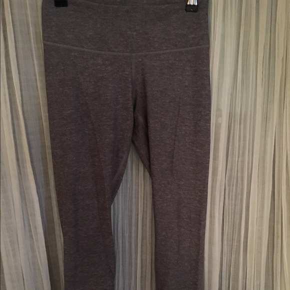 Lululemon cropped leggings