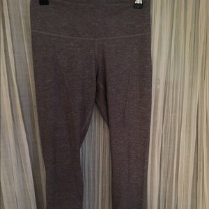 Lululemon cropped leggings
