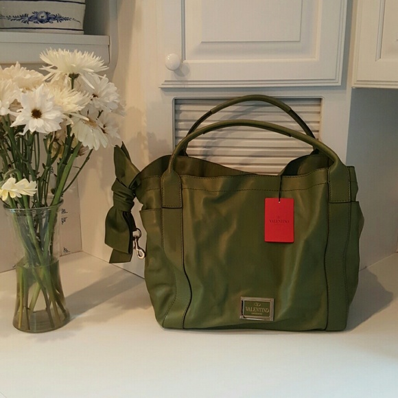 Valentino Lucca nudge hobo - Picture 1 of 4