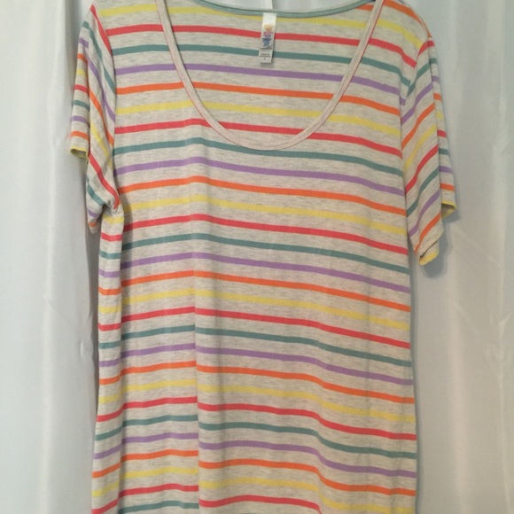 LuLaRoe Classic Tee