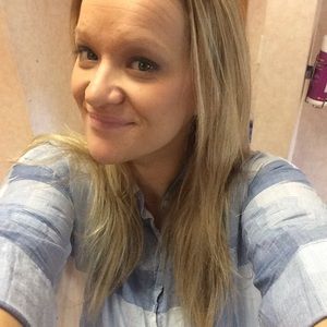Meet your Posher, Jennifer