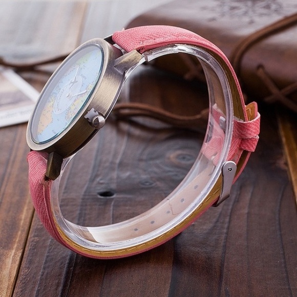 ✈️Airplane Watch ✈️ - Picture 2 of 4