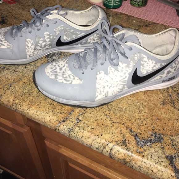 Nike Shoes - Nike sneakers