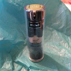 Kat von d lock it foundation- medium 52