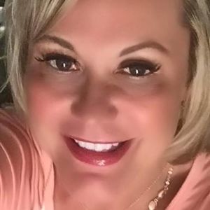 Meet your Posher, Shelly