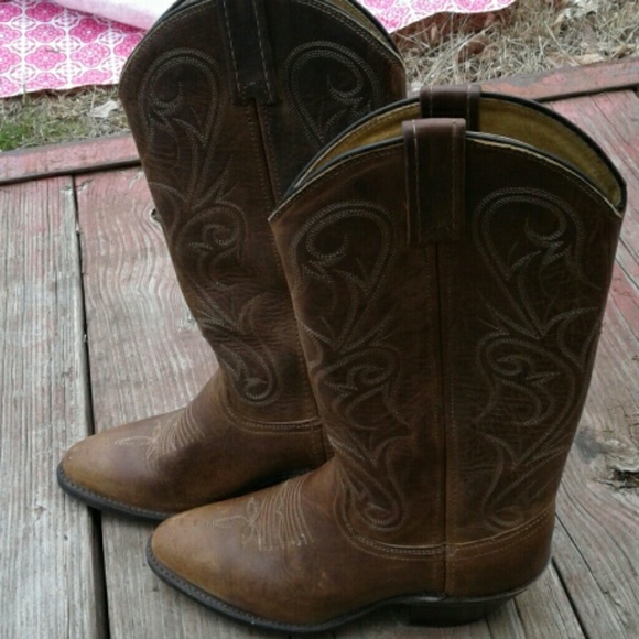 Shoes - Dan post cowboy boots