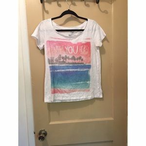 American eagle tee! 💕