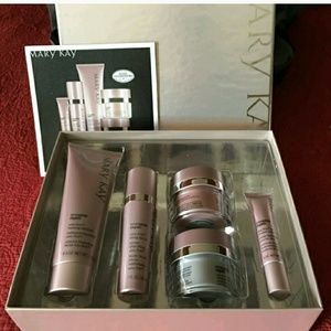 Mary Kay TimeWise Repair Volu-Firm 5 Piece Set