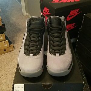 Air Jordan Retro 10 cool grey infared black