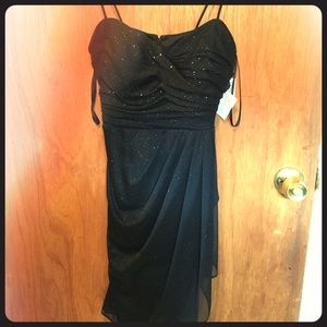 Women's black cocktail dress junior 3 = XS