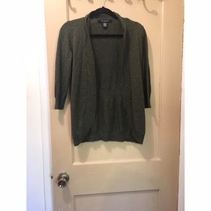 Green cardigan! 💕