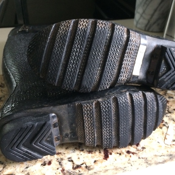 Do Not Buy--additional pictures