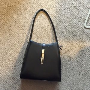 Gucci purse