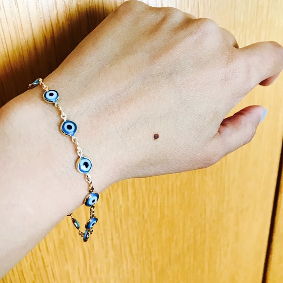 Evil Eye 18kts Gold Plated Bracelet - Picture 2 of 3