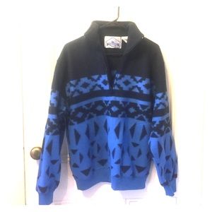 Fleece sweatshirt