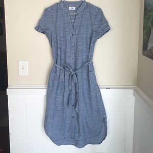 Gingham button up dress with pockets