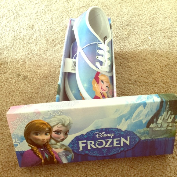Disney Other - Disney frozen shoes Elsa