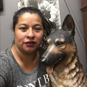 Meet your Posher, Griselda