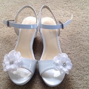 Little girl dressy sandals