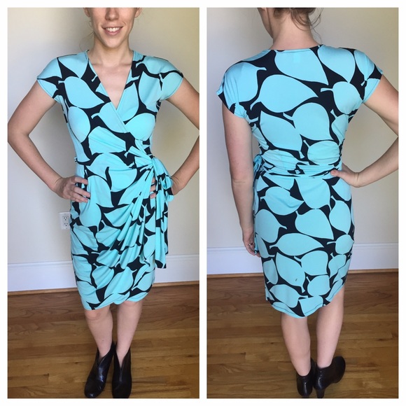 Maggy London Blue+Black Wrap Dress w/ leaf print