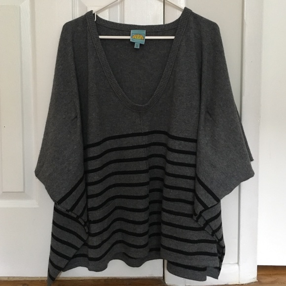 C&C California Cashmere Blend Poncho