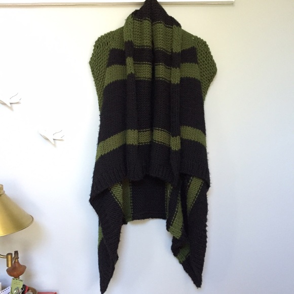 Anthropologie Twinkle By Wenlan Handknit Cape XS