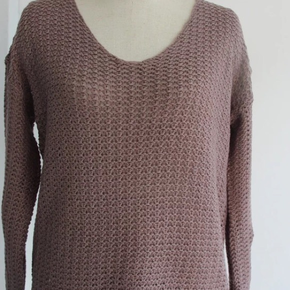 Light Khaki sweater - Picture 2 of 3