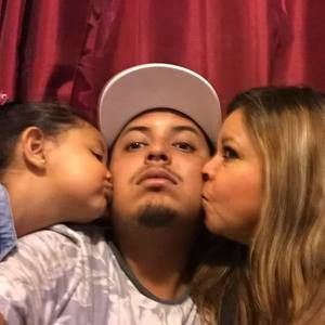 Meet your Posher, Raul