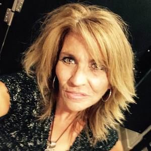 Meet your Posher, Valerie