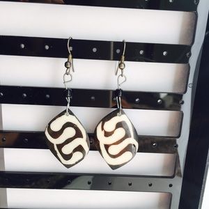 Africa earring Natural material   local artist