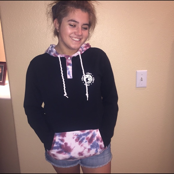 Empyre hoodie guy of girl $15