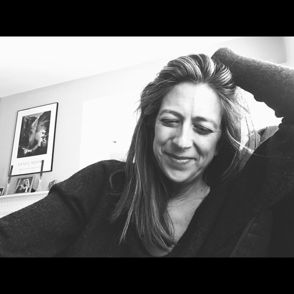 Meet your Posher, Pamela - Picture 3 of 4