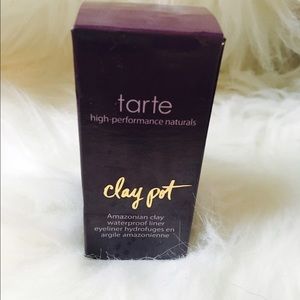 Tarte Clay Pot eyeliner in Blackened Plum
