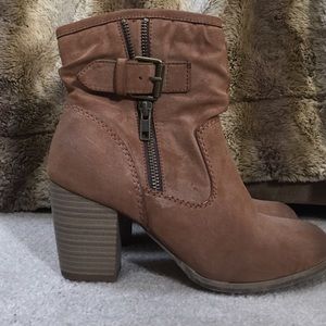Cognac Booties