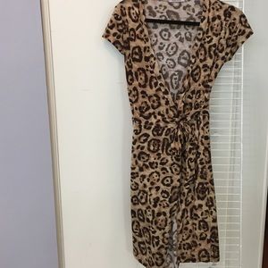 🎉🎉🎉FINAL SALE🎉🎉🎉Wrap dress!