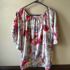 CAbi floral print top. Size small.