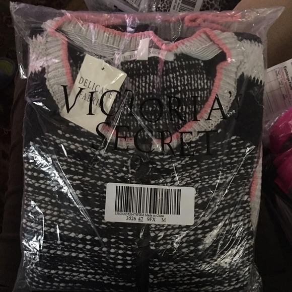 Victoria's Secret Sweater Bomber Jacket M - Picture 2 of 2