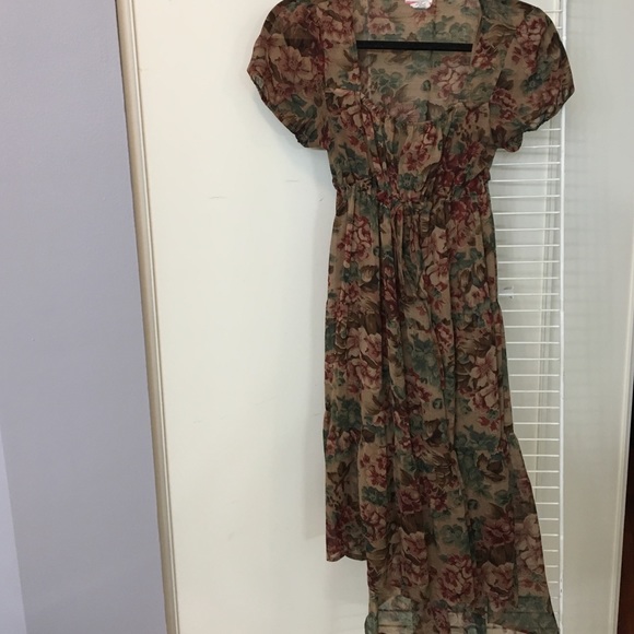 🎉🎉FINAL SALE🎉🎉Floral dress!