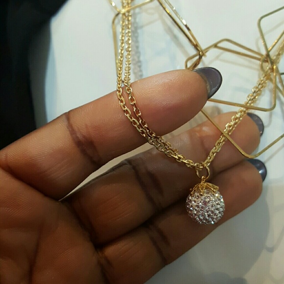 Necklace - Picture 3 of 3
