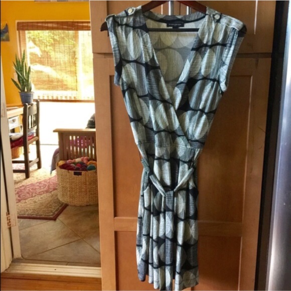 Banana Republic geometric dress - Picture 5 of 7